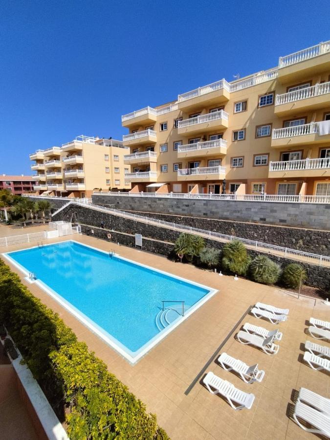 Tropical - Heated Pool *