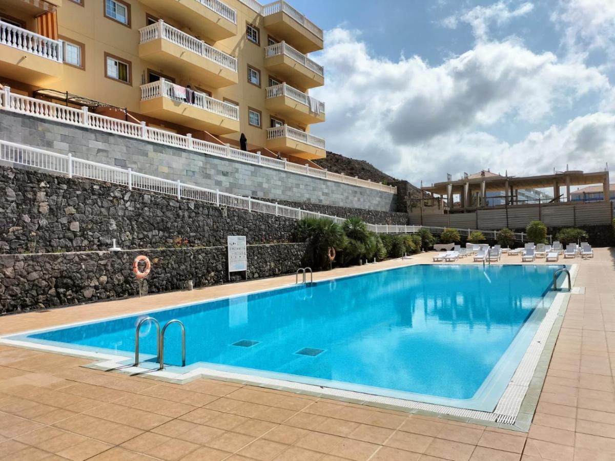Tropical - Heated Pool Apartment Palm-mar