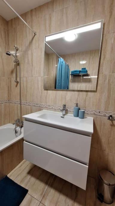 Appartement Tropical - Heated Pool